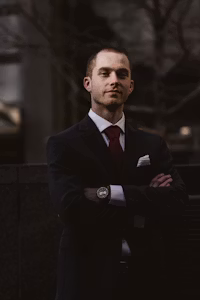 Portrait of a corporate finance advisor